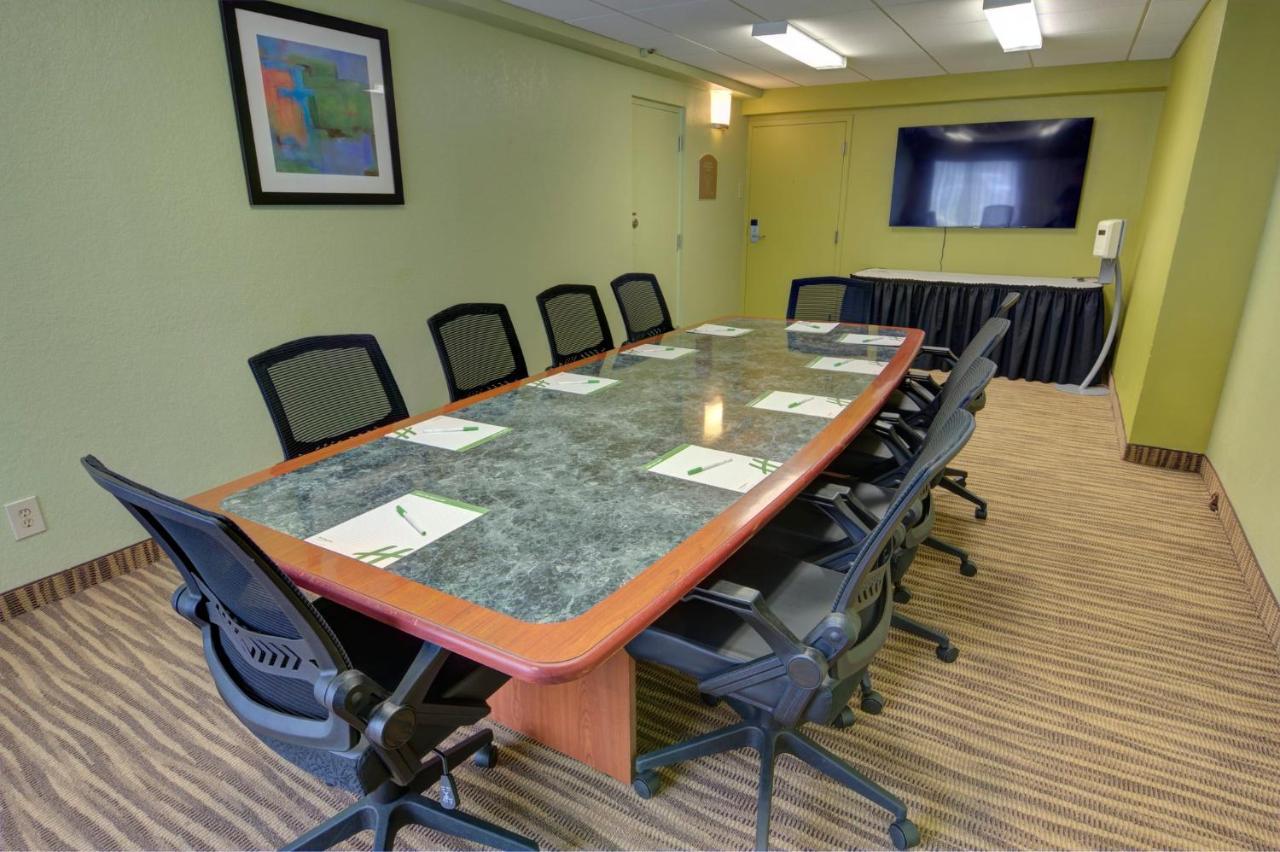 Holiday Inn St. Petersburg N - Clearwater, An Ihg Hotel Extérieur photo